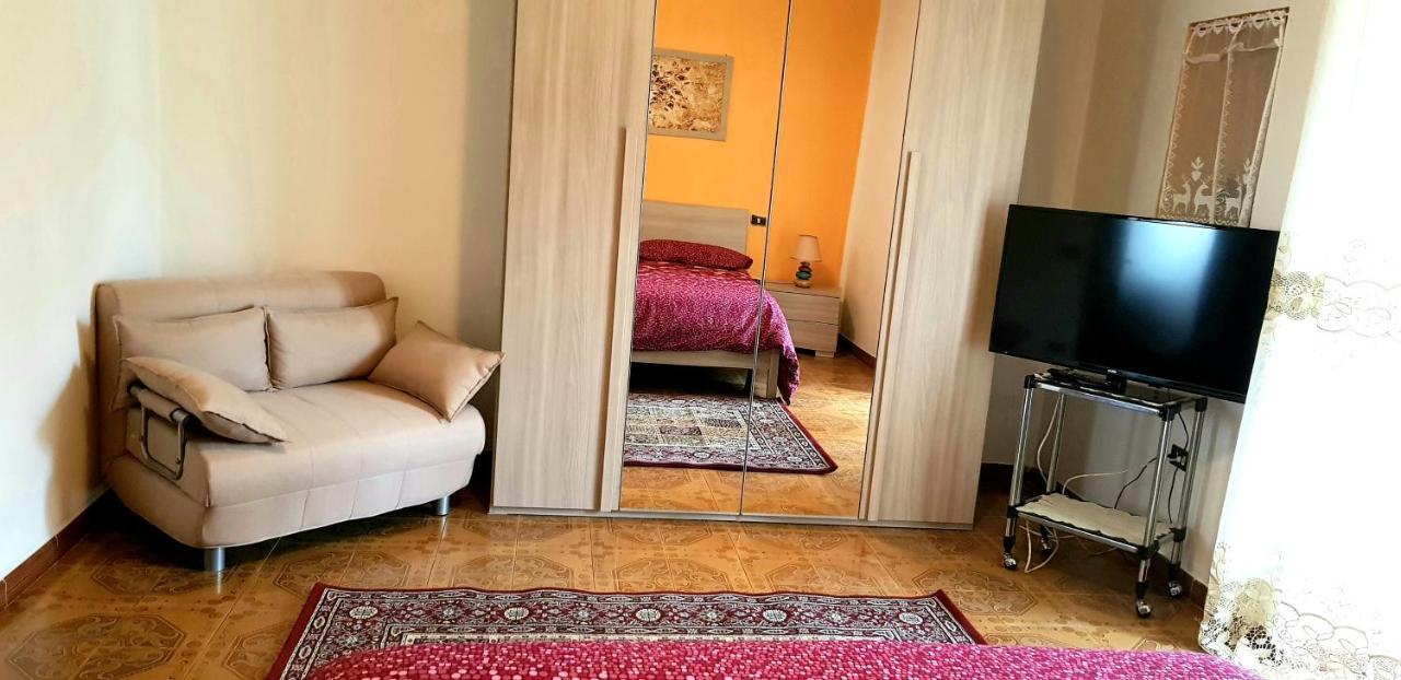 Casa Lory Apartment Pescina Exterior photo